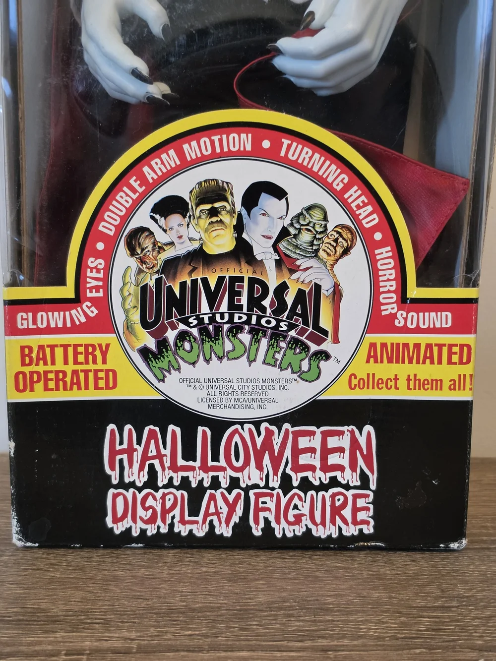 Universal Studios Monster Dracula 17